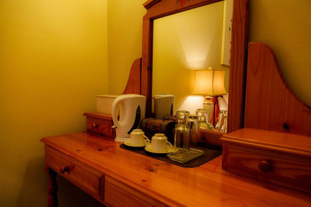 Constantia Guest Lodge Претория Экстерьер фото